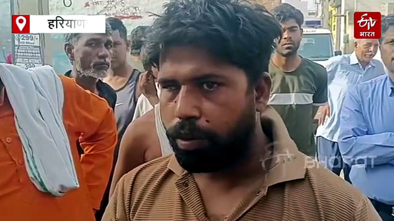 फरीदाबाद में दर्दनाक हादसा:टॉयलेट जाते समय टूटा जर्जर छज्जा, मलबे में दबकर महिला की मौत, जांच में जुटी पुलिस