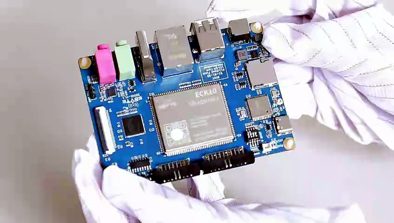 Smart City  Display and Control Terminal High-Performance Industrial Automation Dedicated ECB10 Compact Single-Board ComputerSmart City  Display and Control Terminal High-Performance Industrial Automation Dedicated ECB10 Co