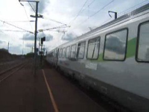 Le 3311 avec la 26011 livrée Basse-Normandie