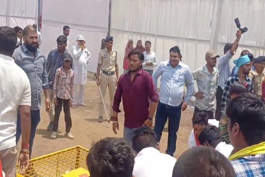सुशासन तिहार में मारपीट