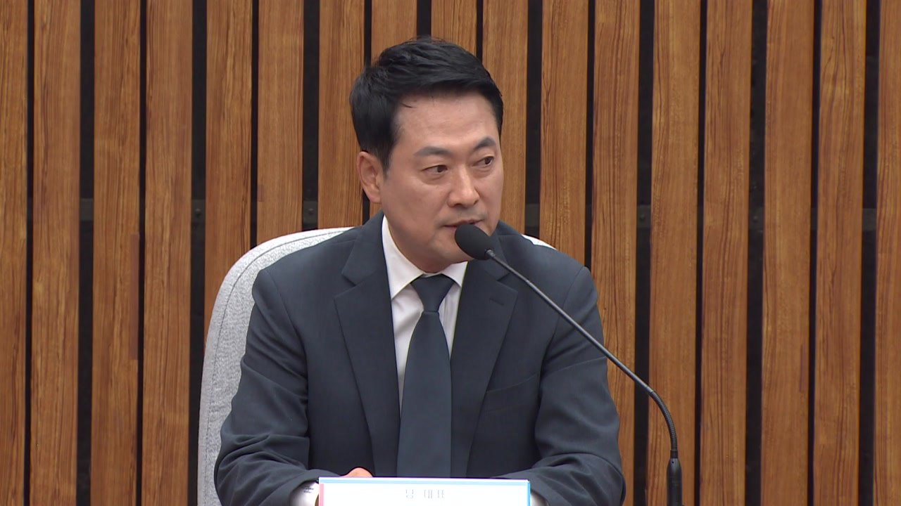 장동혁 "한동훈 복당, 입장 밝혀"...사퇴설도 일축 / YTN