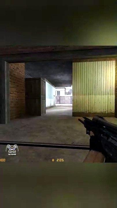 CS 1.6 Shorttrain Mayhem: Intense Retro FPS Action!