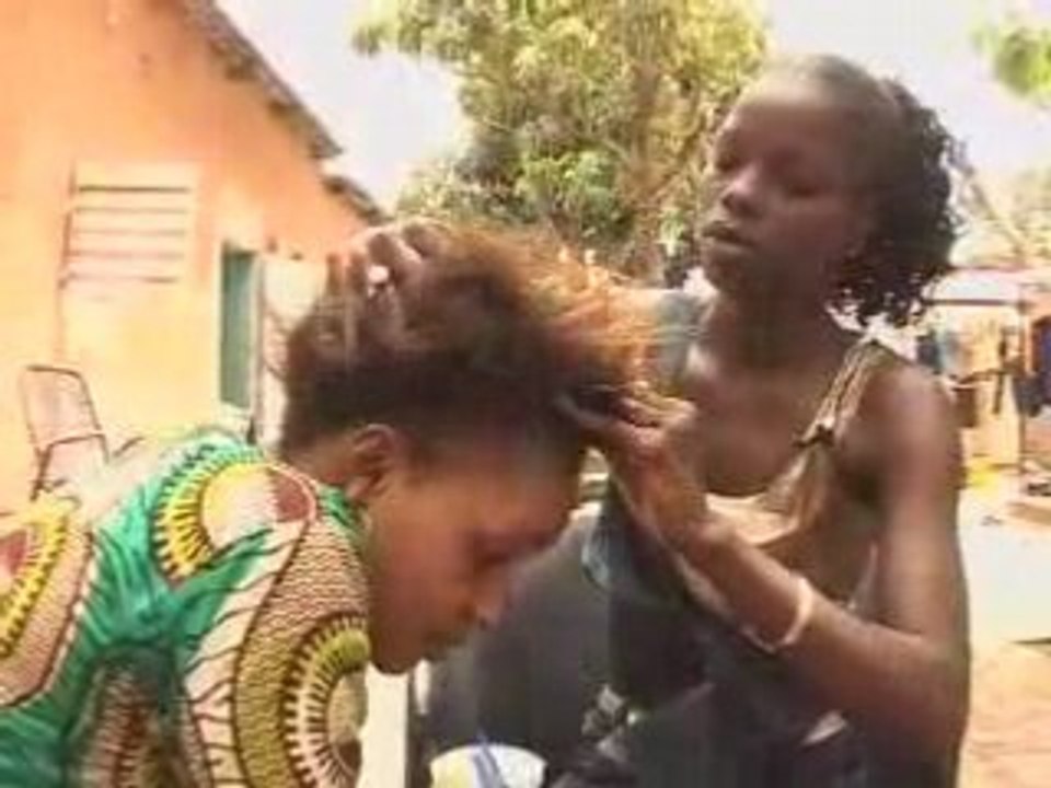 Comment utiliser le beurre de karité dans les cheveux ?