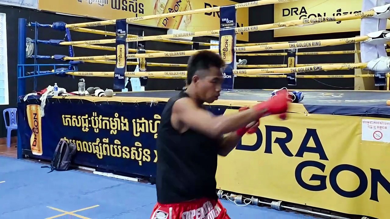 ហ្វឹកហាត់កីឡាប្រដាល់សកលជួយបំបាត់វិបត្តិផ្លូវចិត្តរបស់យុវជន សុវណ្ណ ទេពា