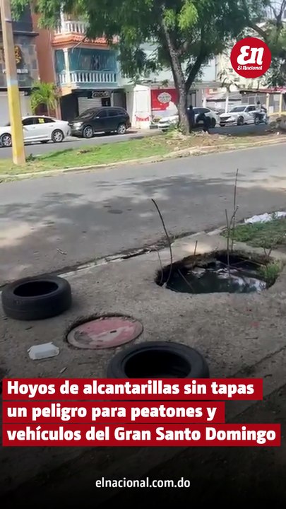 Las aceras del Gran Santo Domingo son un peligro constante por alcantarillas sin tapa y hoyos peligrosos