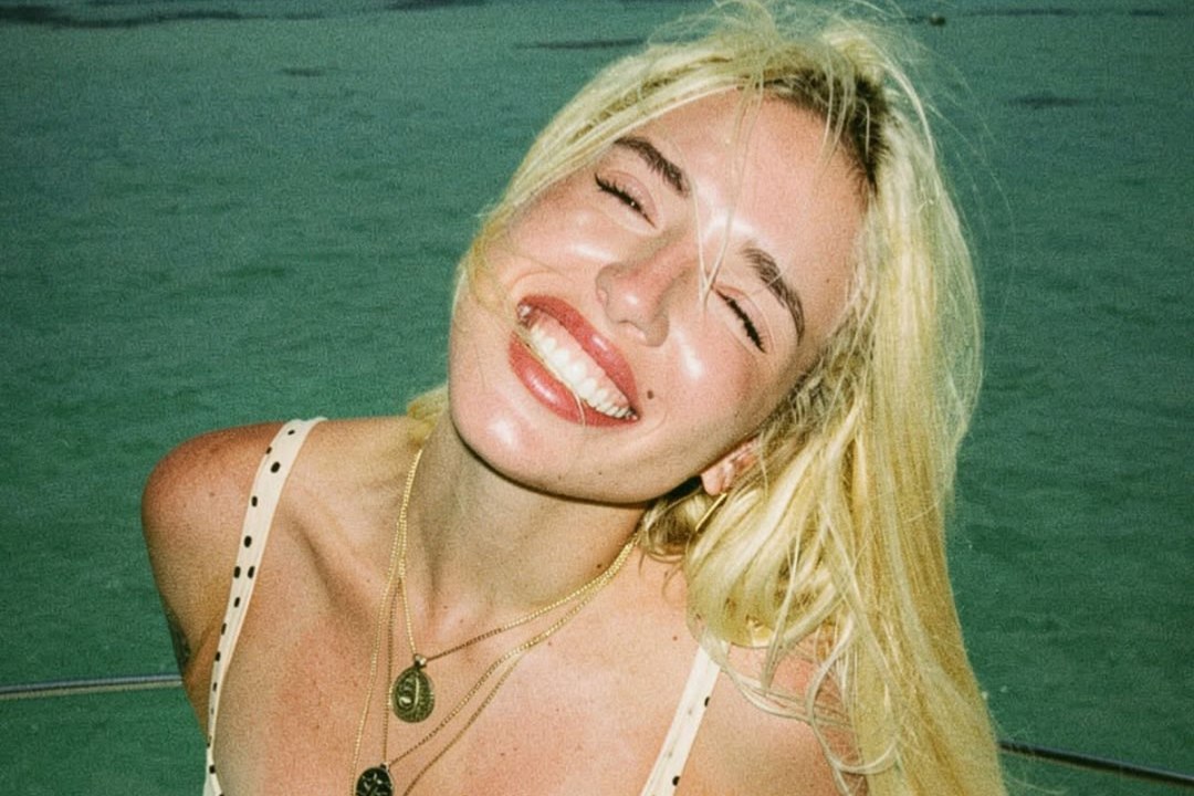 Elena Rose habla por primera vez de su relación: “Estoy enamorada”