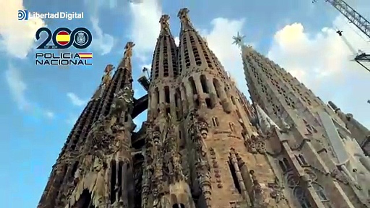 La Policía inspecciona la Sagrada Familia ante la llegada de León XIV