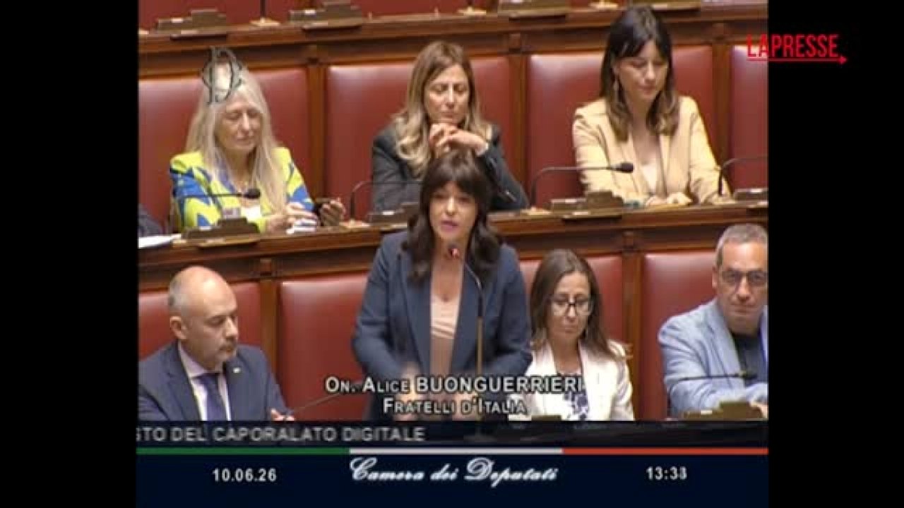 Covid: scontro FdI-M5S in Aula su commissione, seduta sospesa per alcuni minuti