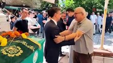 Kalp krizinden ölen arkadaşının cenazesinde kalp krizi geçirdi