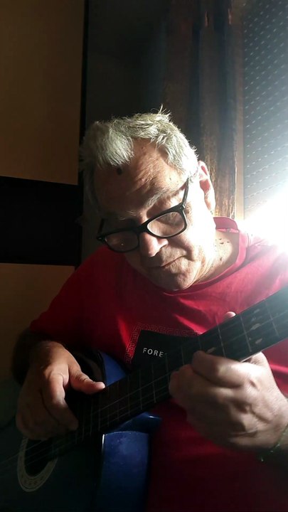 ESTATE#Xandrot Cantautore italiano melodico.