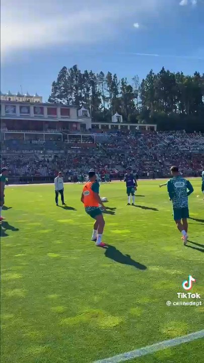 Una tiktoker tiene cerca a Cristiano y lo que sucede lleva 5M de visitas