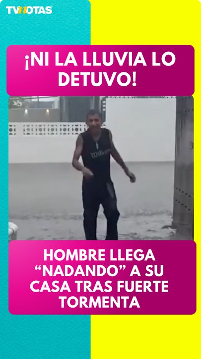 Hombre se vuelve viral al llegar “nadando” a su casa entre calles inundadas en Mérida