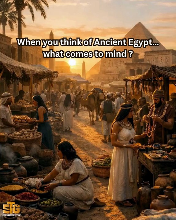 Ancient Egypt isn’t just history… it’s a mystery that still lives in the shadows. 👁️🌑