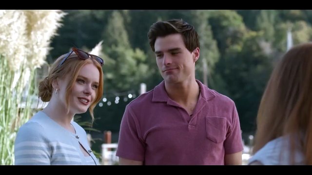La bande-annonce de Au fil des années sur Prime Video.