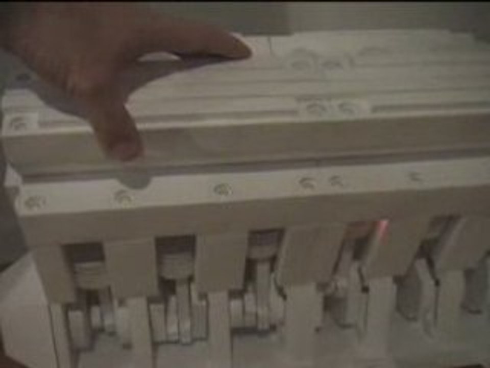 Origami V12 Four-stroke Engine, an unbelievable Paper Art.