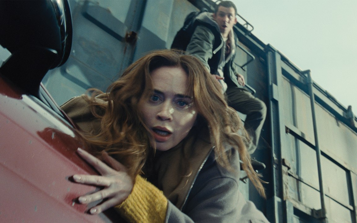 Non ci sono solo gli alieni, in Disclosure Day: la scena super action del film più visto al cinema in Italia