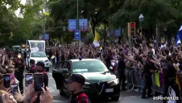 Il Papa ha inaugurato la torre più alta della Sagrada Familia a Barcellona