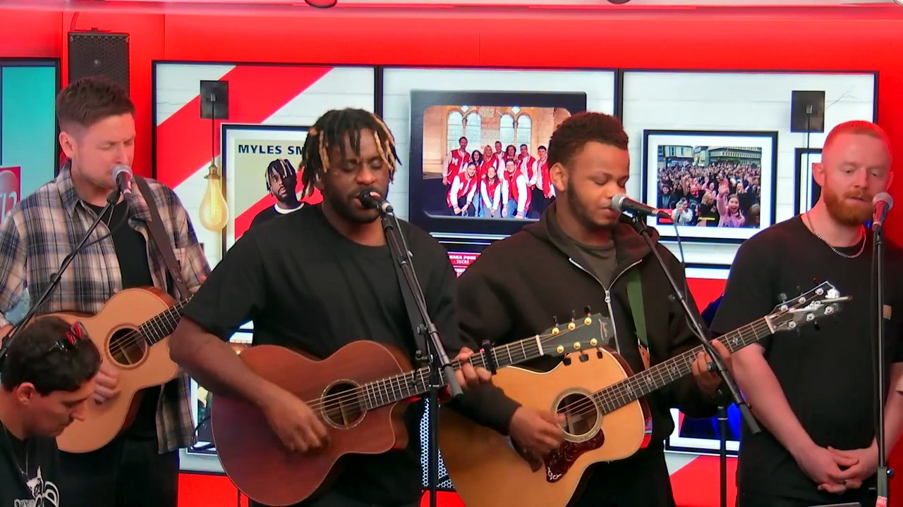 LIVE - Myles Smith interprète "Stargazing" dans Le Double Expresso RTL2 (12/06/26)
