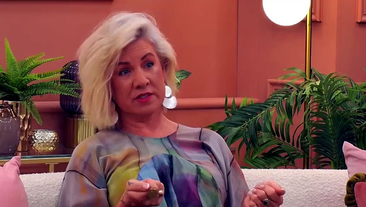 Celebs Go Dating - Season 15 Episode 2