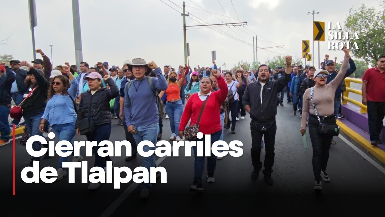 Familiares de desaparecidos bloquean Tlalpan