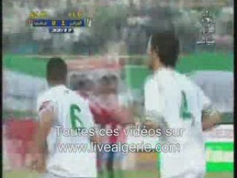 Algérie : 1 Gambie : 0 Le magnifique but de Antar Yahia