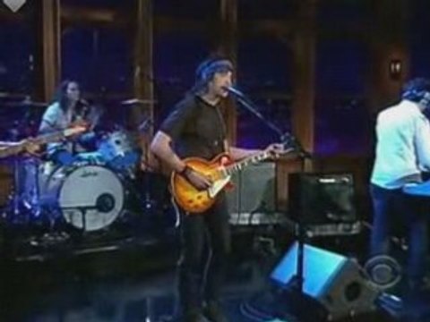 MGMT - Weekend Wars (on Late Late Show)