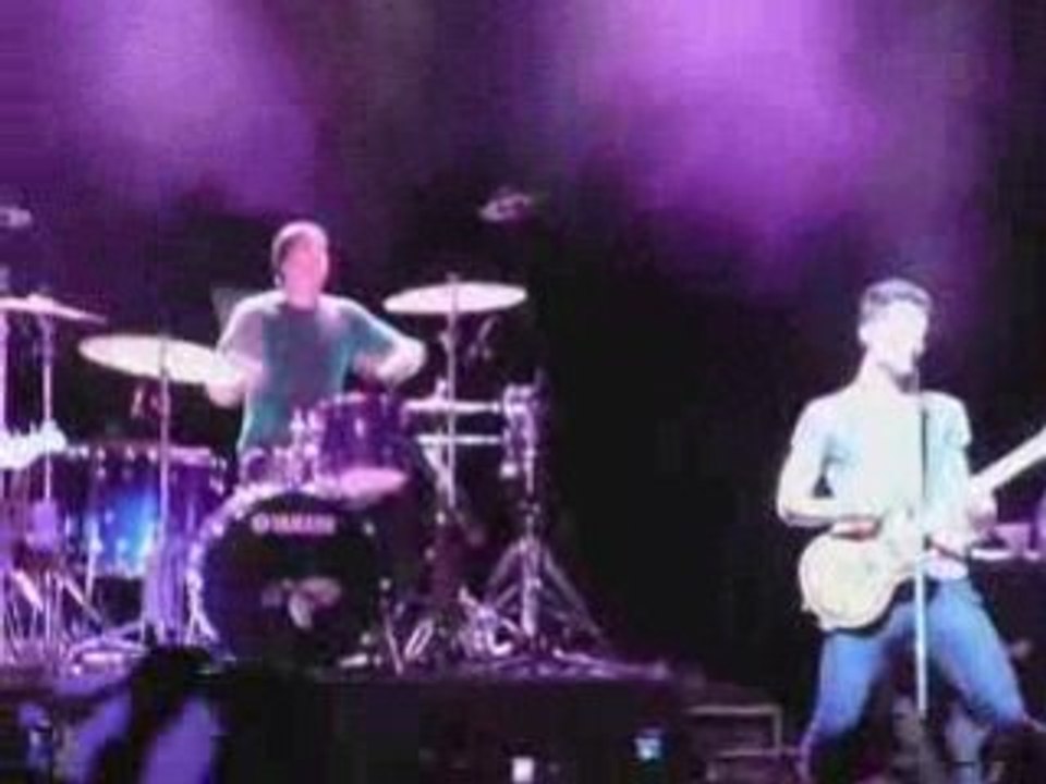 Maroon 5-Won't go home without you