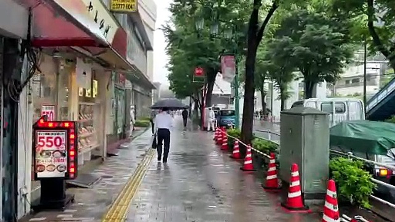 Exploring Shinagawa Tokyo on a Rainy Windy Morning Ahead of Typhoon
