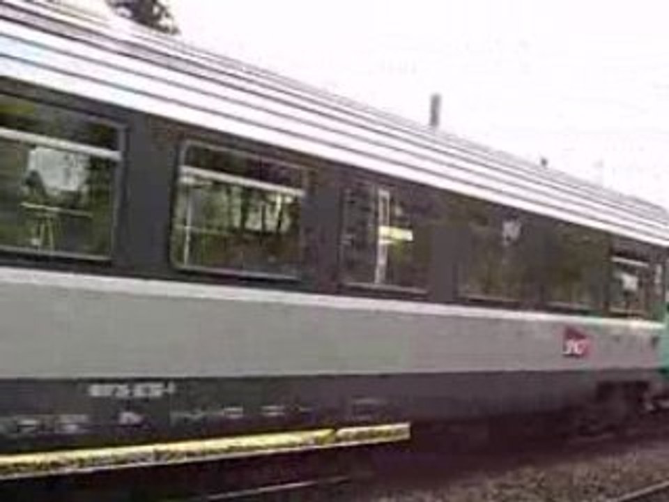 06.04.2008 BB 26164 EV avec un corail à Dole