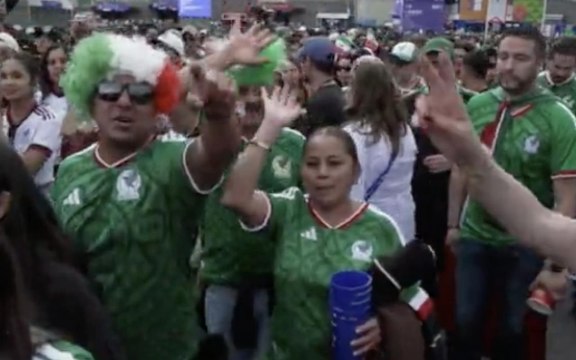 La gioia dei messicani per la prima vittoria ai Mondiali 2026