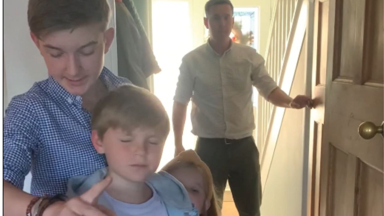 Mom plans a touching reunion as kids meet their aunt in person