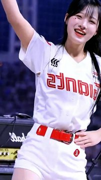 Beautiful Lotte Giants Jeong Seol-ah Fancam + Cheerleader EP 62