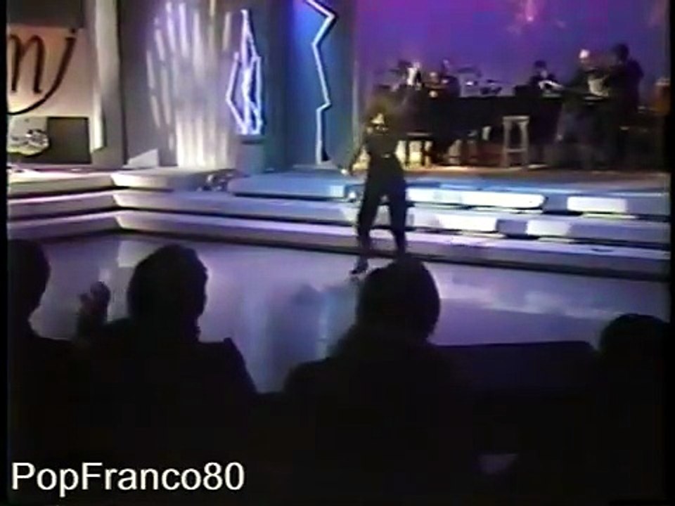 1985 - Johnny Hallyday - Interview de Johnny Hallyday et Nanette Workman dans “Variétés Michel Jasmin” (Radio-Québec, 15 Avril)