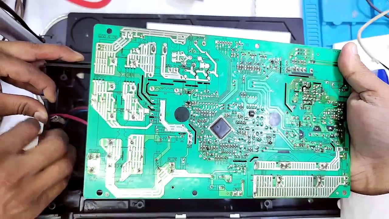 Haier AC E7 Error Code Repair _ PCB Troubleshooting Complete Guide by Ustaad Babar