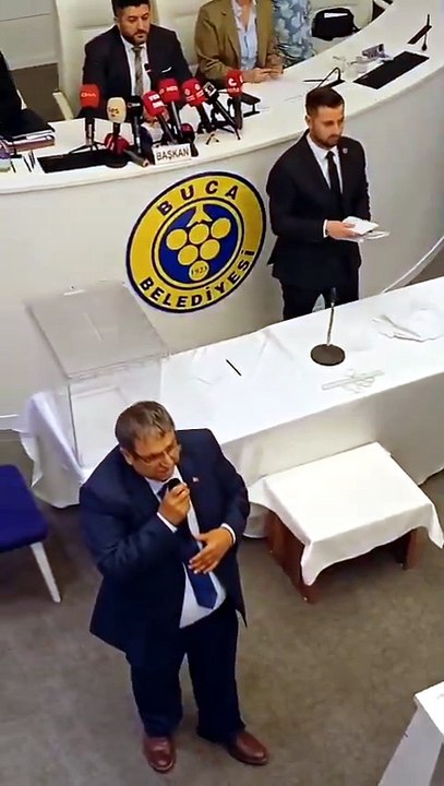 Buca Başkan Vekili seçilen Hüseyin Benzer'den ilk açıklama: Duman'ın emanetini koruyacağız