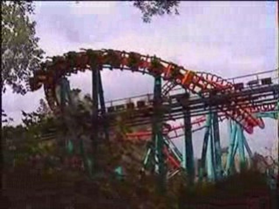Vampire (Walibi Belgium) Inverted RollerCoaster