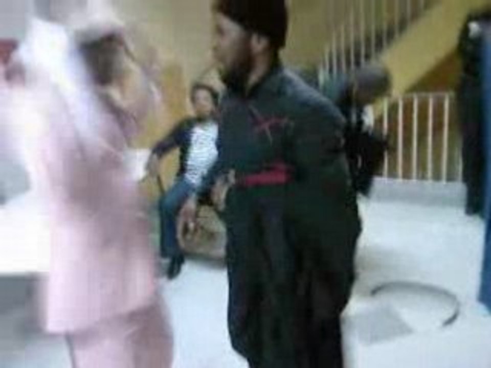 Sapologie la boude entre deux freres 1kinois +1brazzavillois