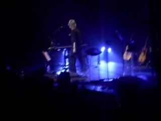 lAUBERT REMERCIE LE PALAIS DES SPORTS