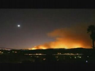 Gigantesque incendie de fôret : Vue accélérée !