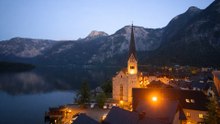 Hallstatt 4K 60fps: Fairytale Evening Walk in Austria
