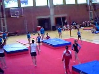 Agrès pour tOus aux anneaux balançants^^