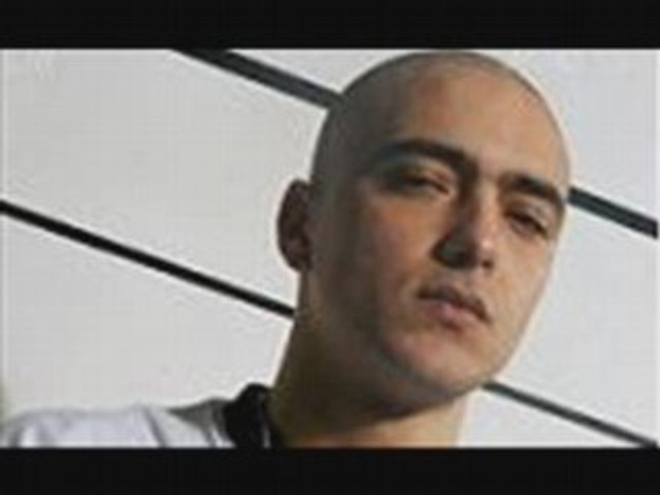 LIM - C'est pour mes freres feat Larsen