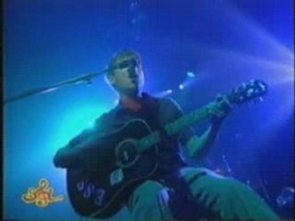 Blur - Beetlebum (Live)