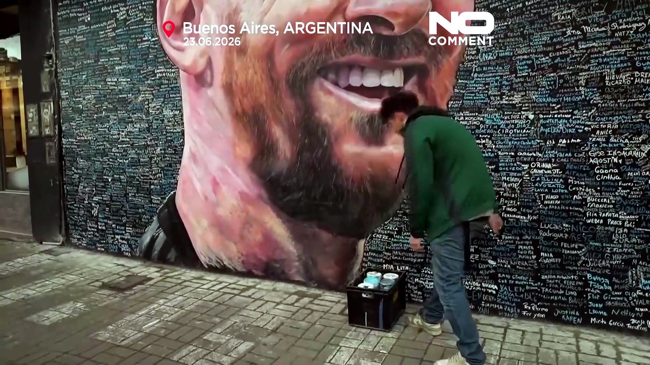 Giant Messi statue honors Argentina's World Cup hero
