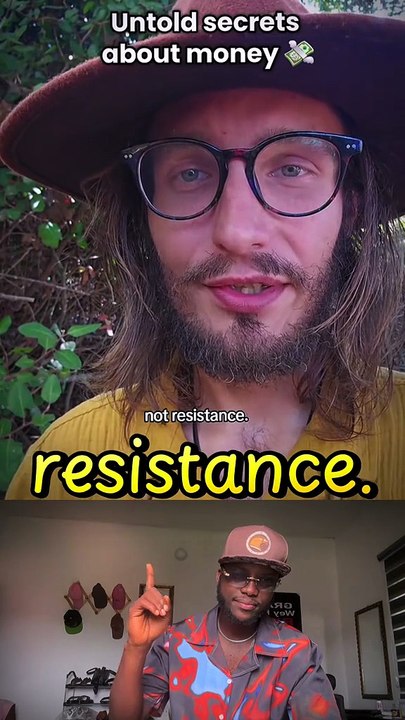 245979