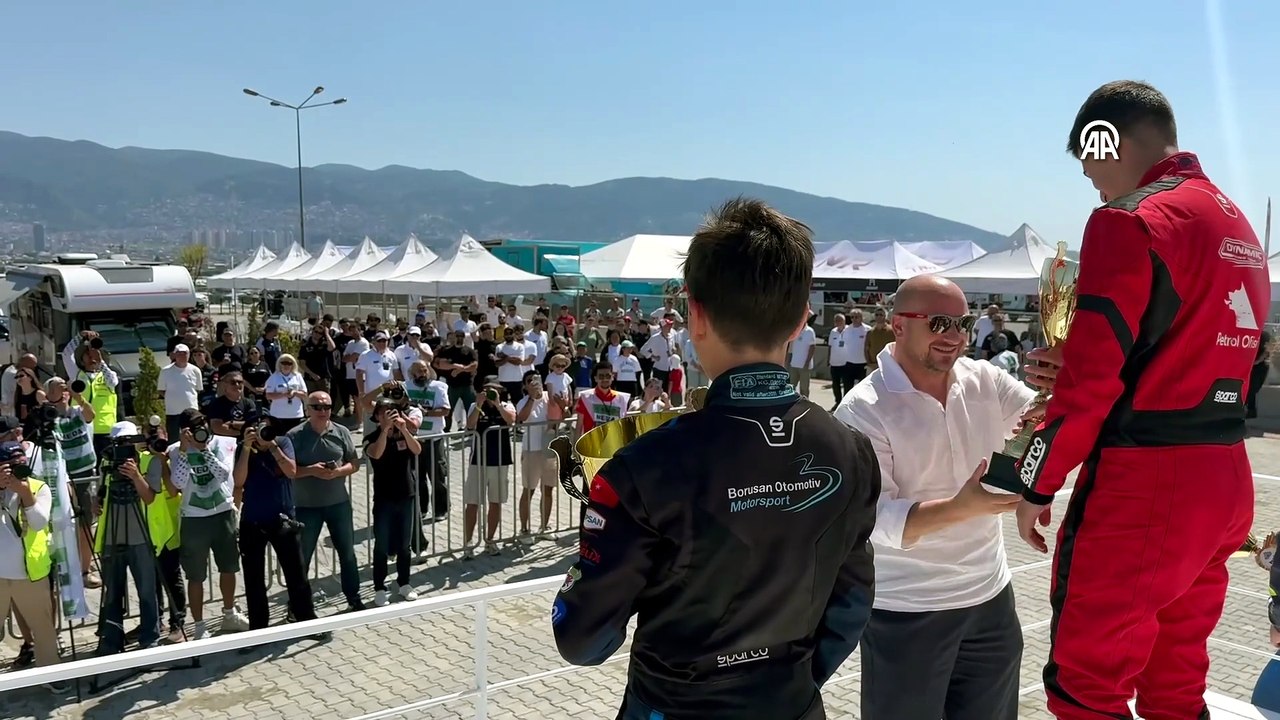 Türkiye Karting Şampiyonası'nın üçüncü ayağı Bursa'da yapıldı | Ajansspor | AA