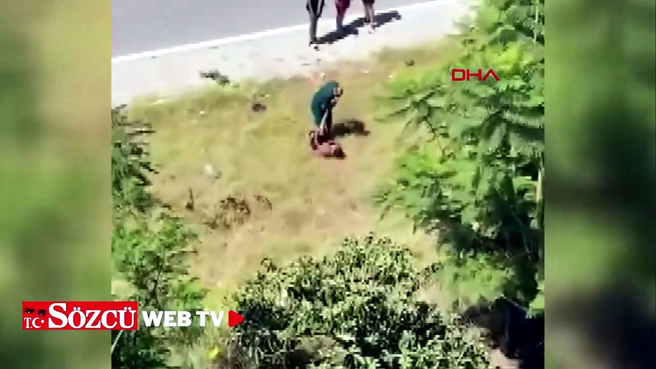 Sulama kanalına giren oğlunu kemerle dövdü