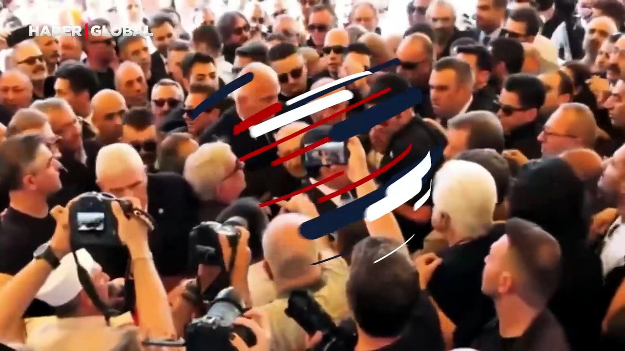 Kemal Kılıçdaroğlu'na Kadir İnanır'ın cenaze töreninde dikkat çeken tepki: Gerginlik yaşandı
