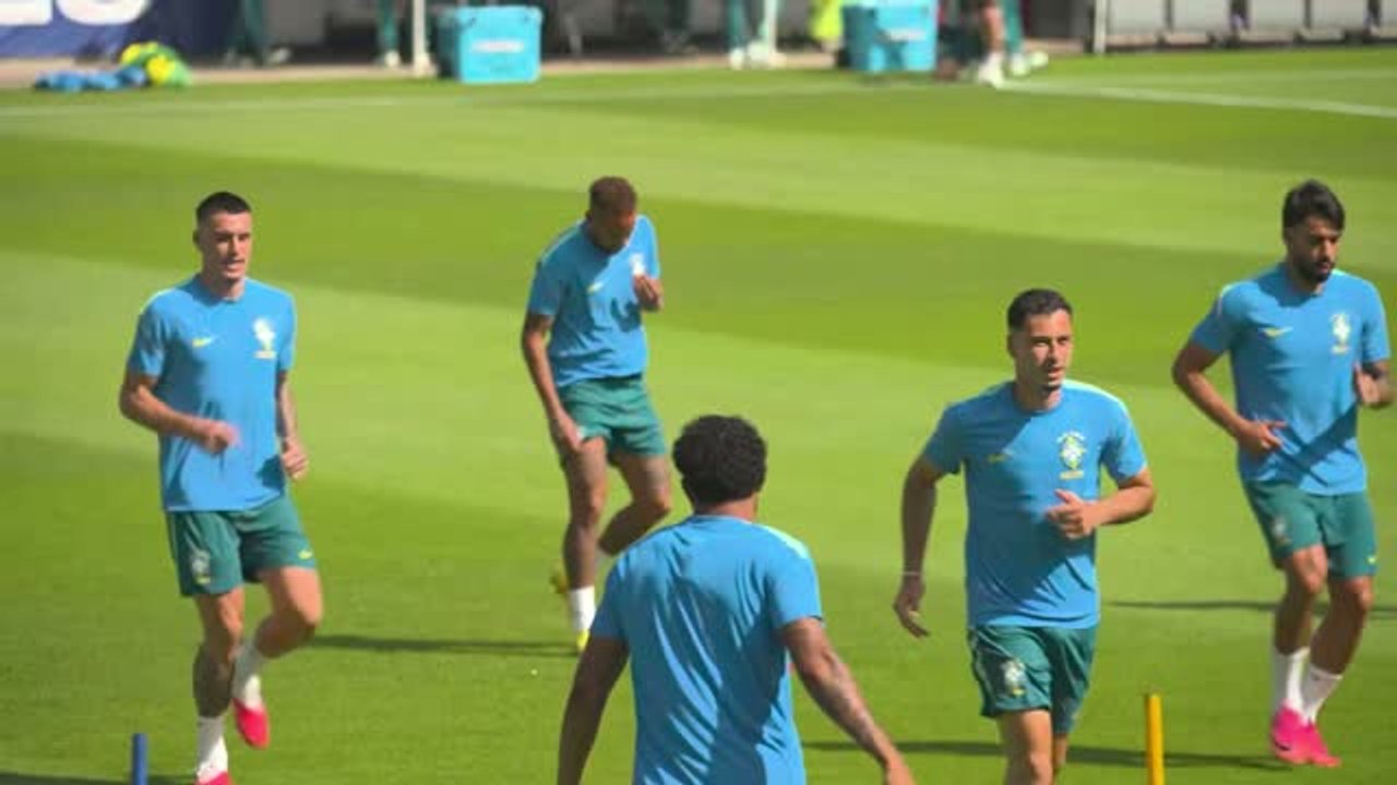Could Neymar make his first start for Brazil at the FIFA World Cup?
