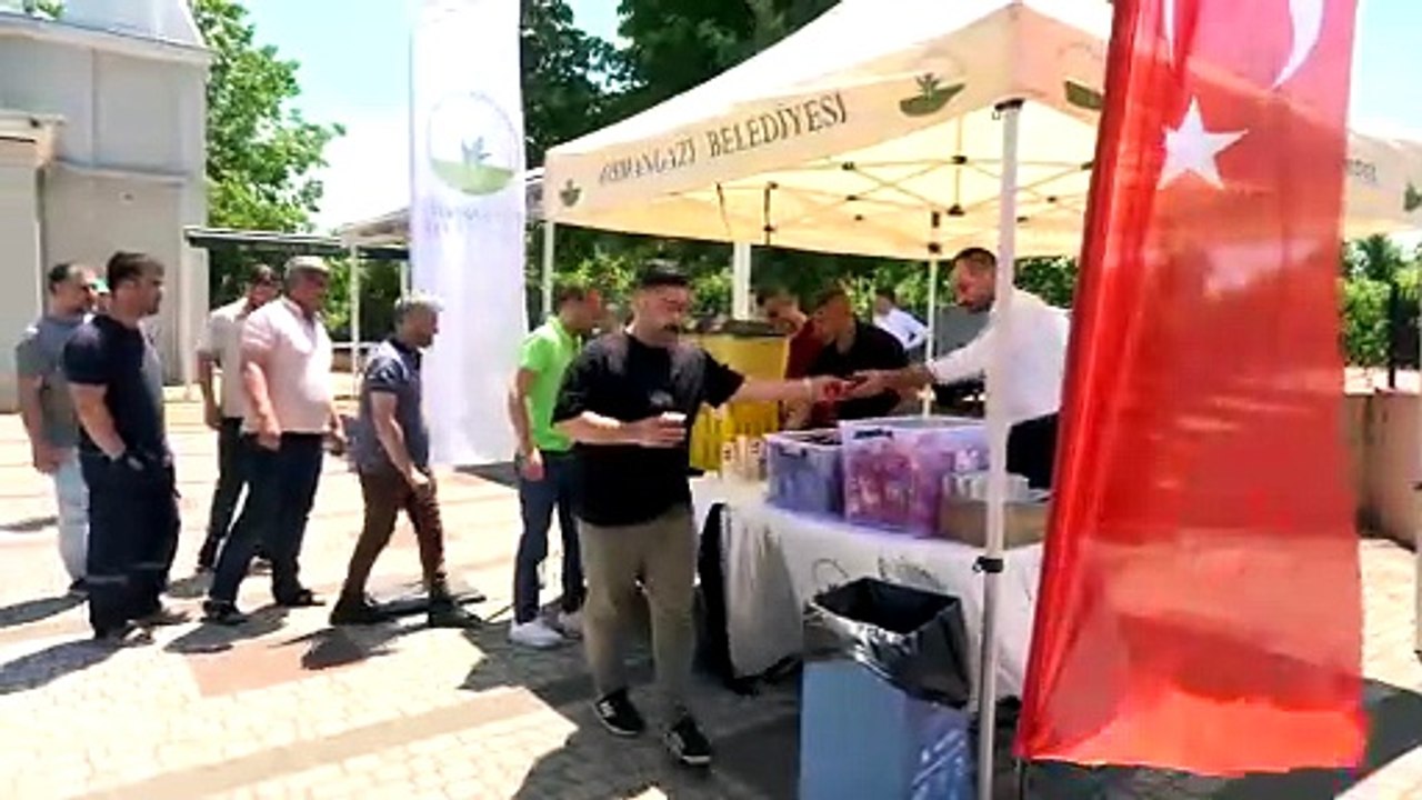 Başkan Erkan Aydın Yeniceabat Mahallesi’nde Vatandaşlarla Buluştu